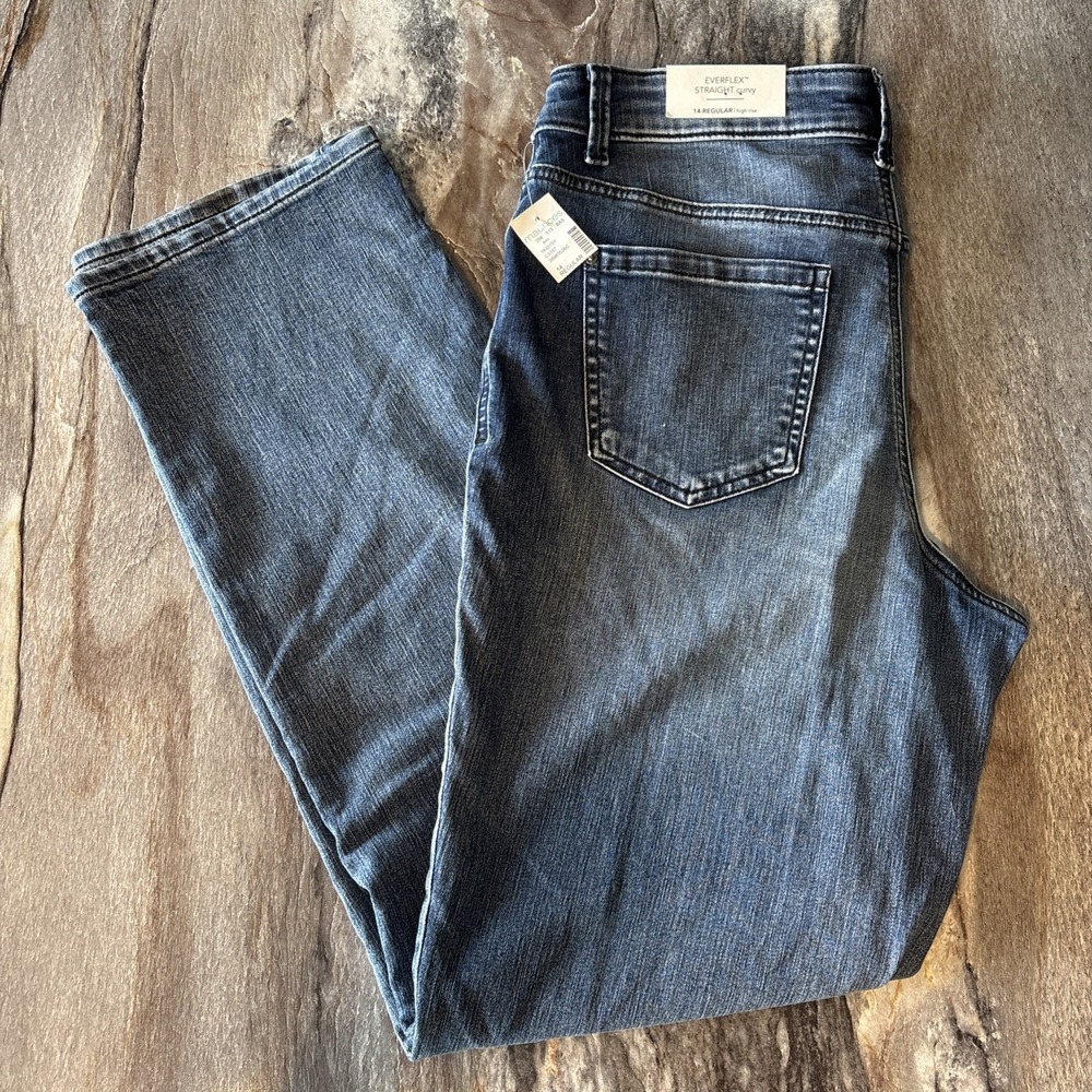 M Jeans by Maurices Classic Slim Straight‎ Mid-Rise Jeans Women's size 10